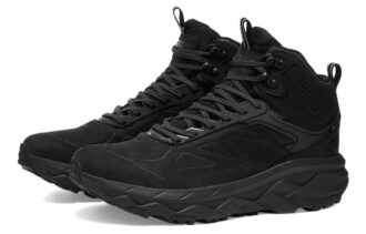 Challenger Mid Gore-tex «Triple Black»