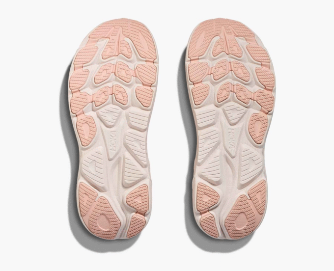 HOKA ONE ONE Challenger 8