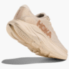 HOKA ONE ONE Skyflow