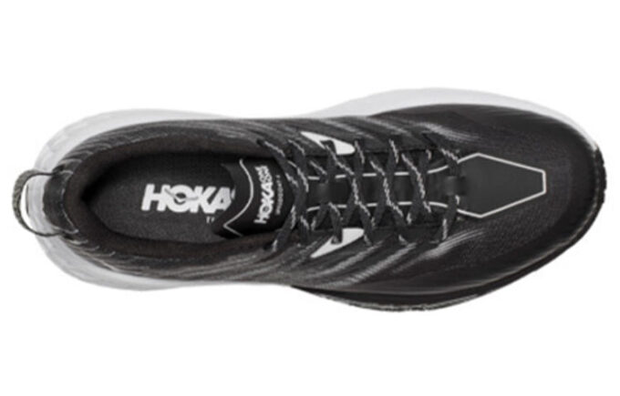 Speedgoat 4 ‘Svart og hvit’