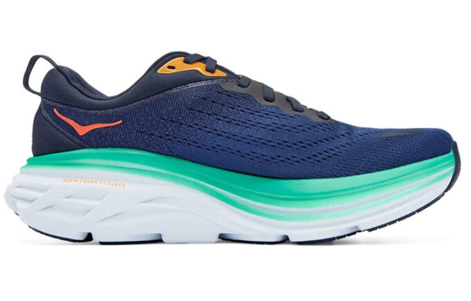 (WMNS) Bondi 8 «Det ytre rom»