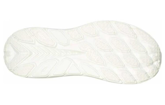 (WMNS) Clifton 8 bred ‘Trippel hvit’