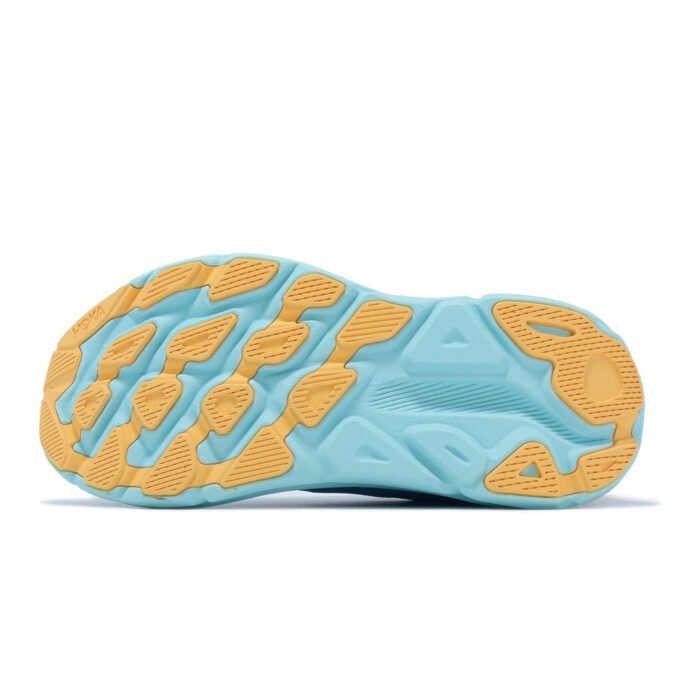 (WMNS) Clifton 9 «Svømmedag skyfri»