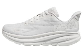 (WMNS) Clifton 9 ‘Trippelhvit’
