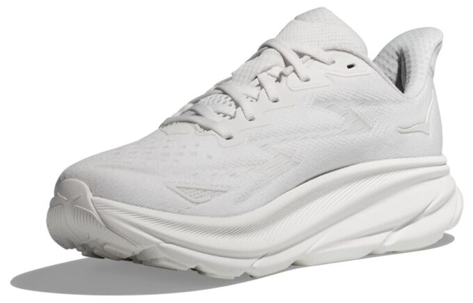 (WMNS) Clifton 9 ‘Trippelhvit’