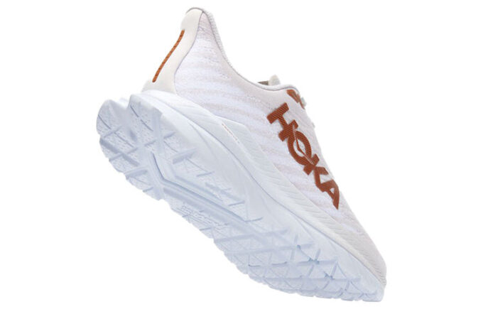 (WMNS) Mach 5 «Hvitt kobber»